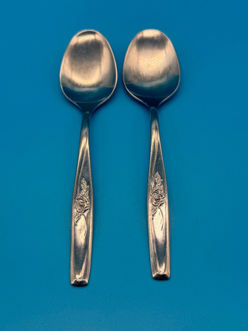 International Silver Random Rose Luxury Stainless USA Soup Spoons 6.75" Set of 2